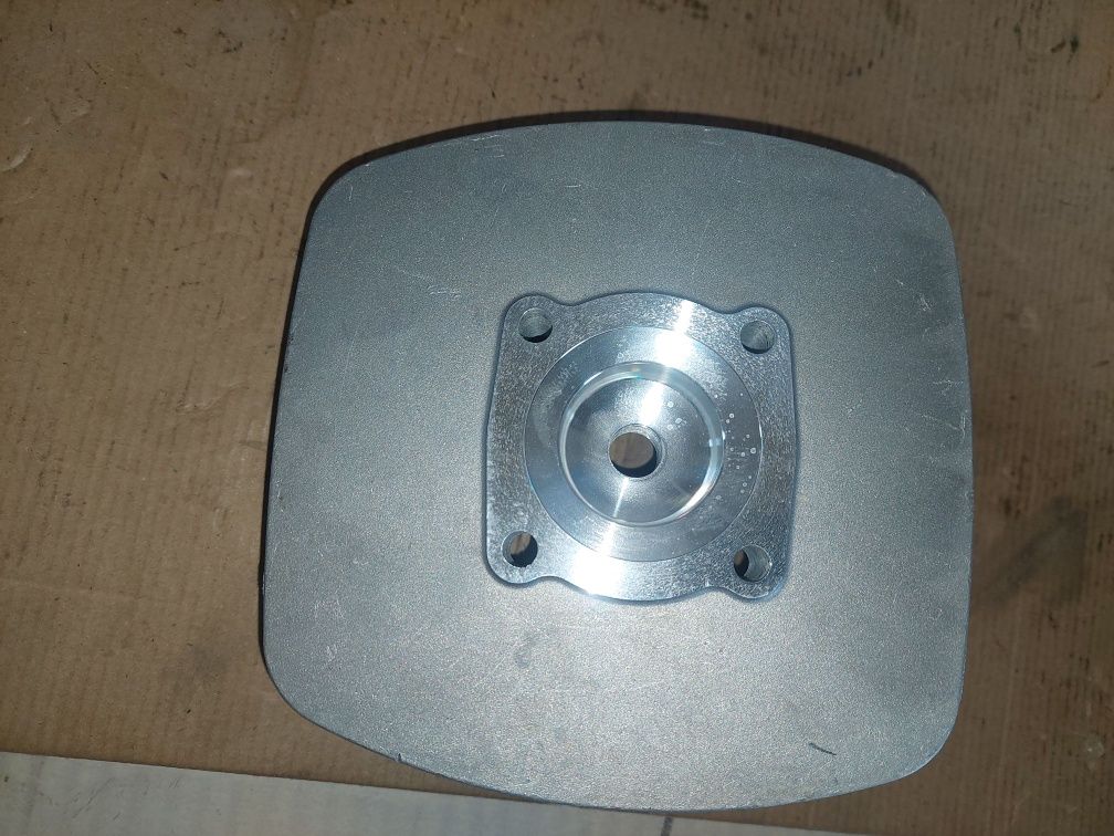 Nowa glowica cylindra silnika wsk 125 b1 b3 pl