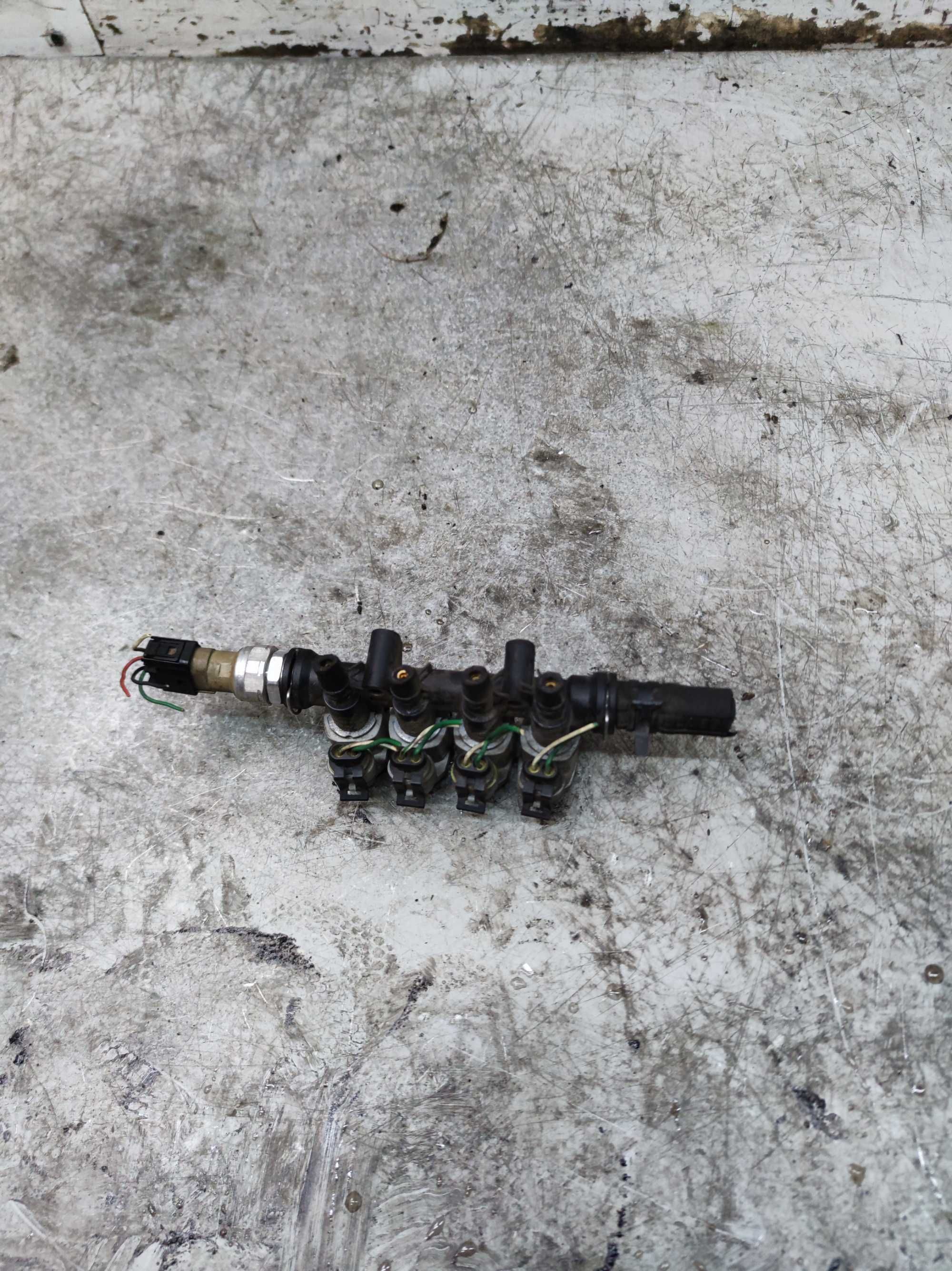 Listwa Wtryskowa Wtryskiwacze LPG 4 Cyl