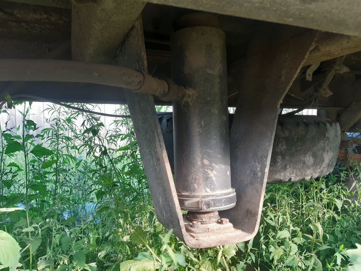 Продам причеп КамАЗ