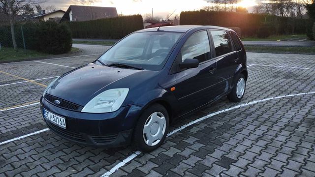 Ford Fiesta mk6 1.3 Benzyna Klimatyzacja 5 Drzwiowa