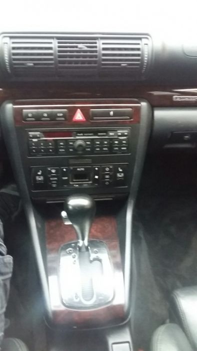 Audi A4 części blacharskie mechaniczne silnik skrzynia