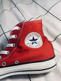 Czerwone converse