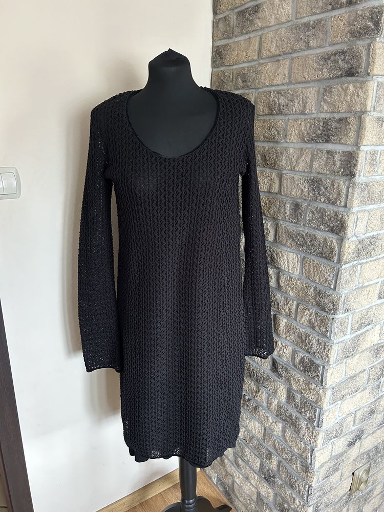 Czarna ażurowa sukienka Armani Jeans rozmiar 42