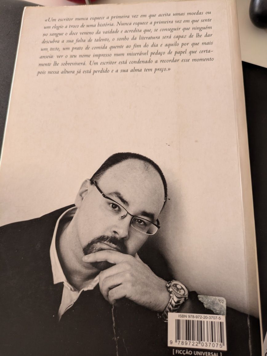 Livro de Carlos Ruiz Zafon