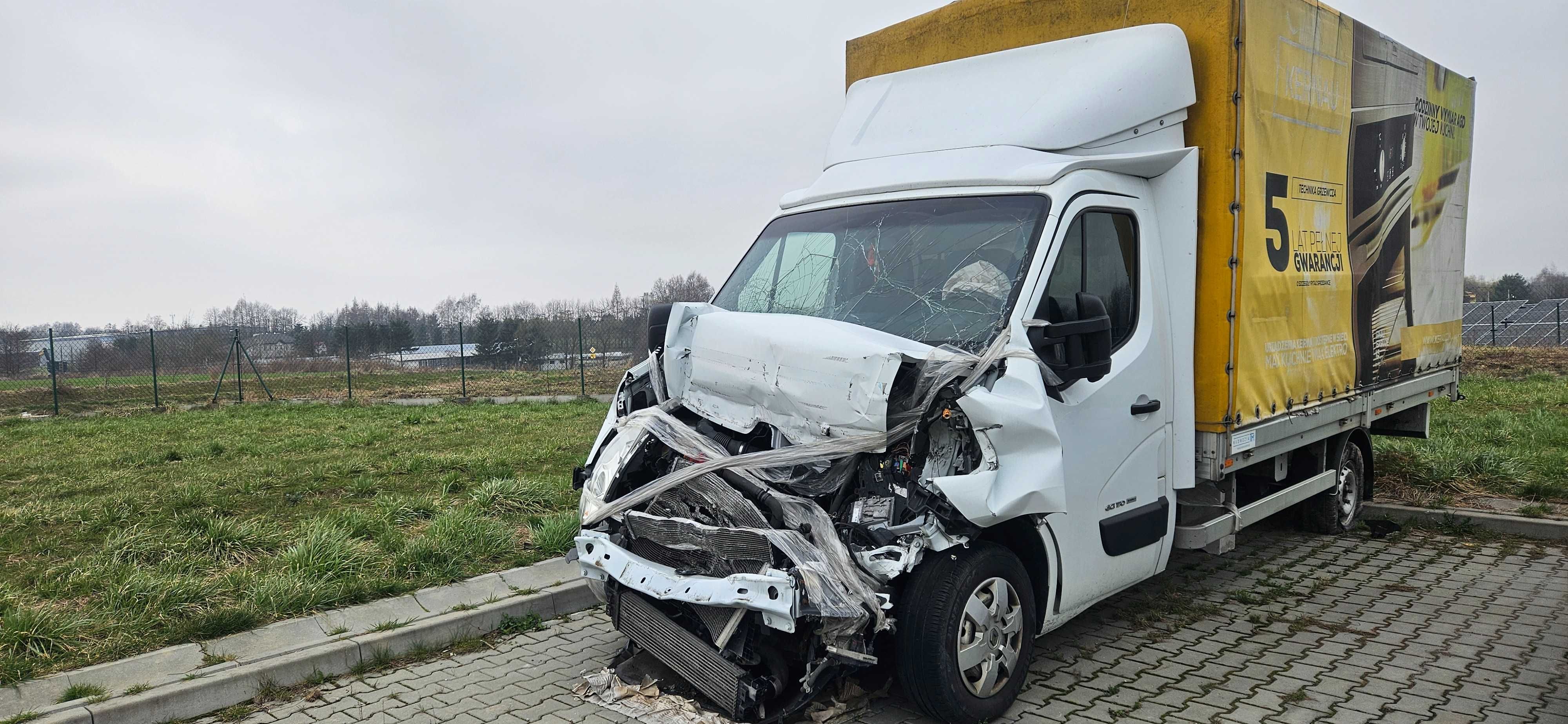 Samochód ciężarowy Renault Master 2,3 rok 2018 Faktura VAT 23%