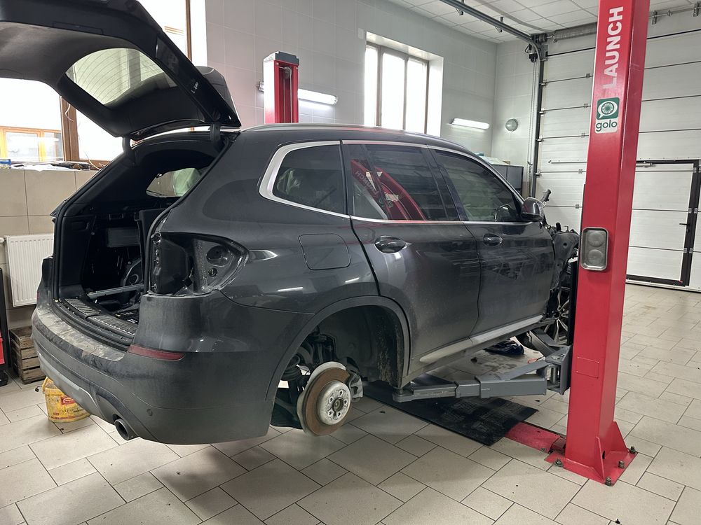BMW X3 G01 розбір бмв х3 г01 по запчастинах Розборка