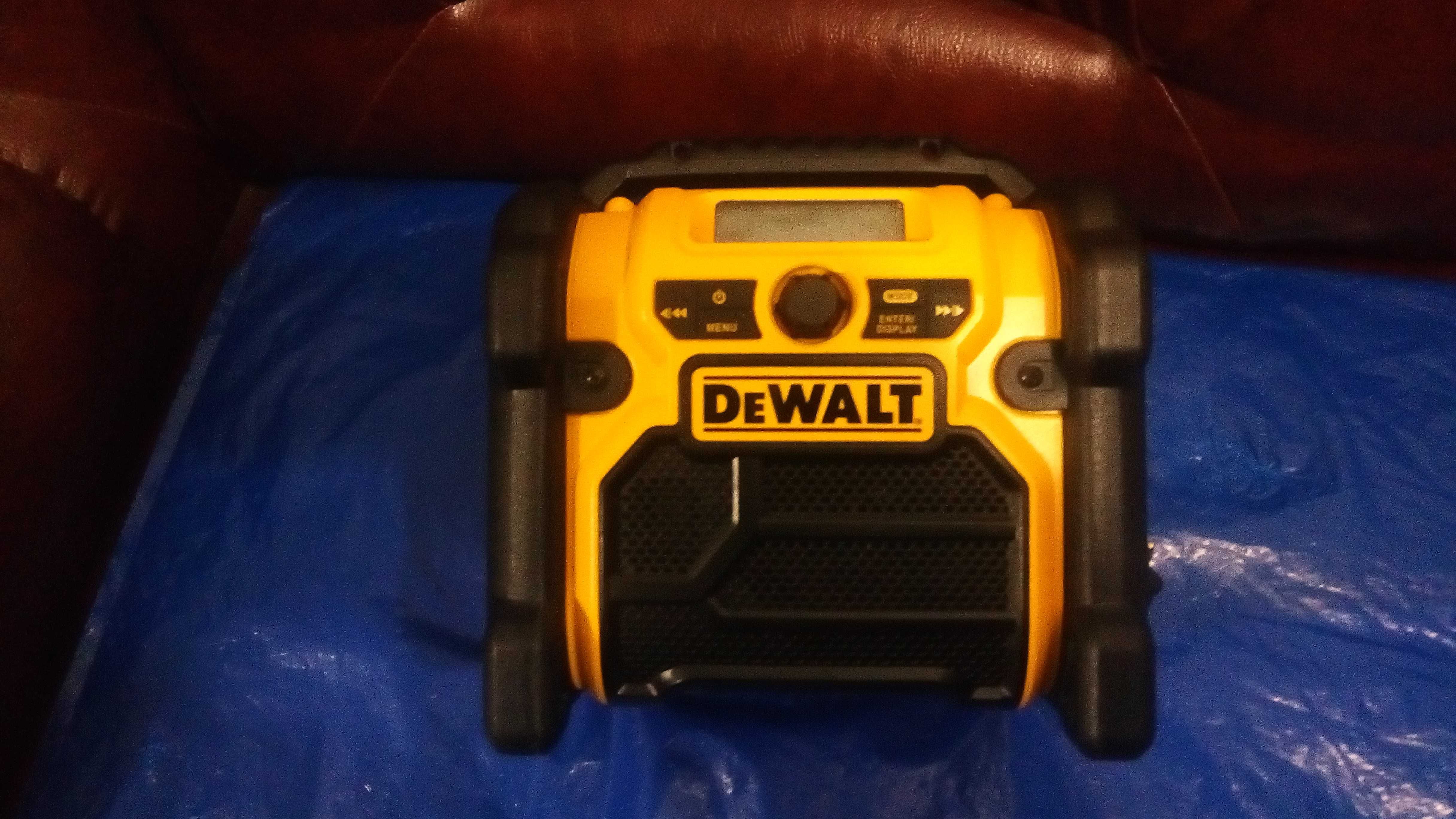 Dewalt dcr020-qw зарядное устройство радиоприемник