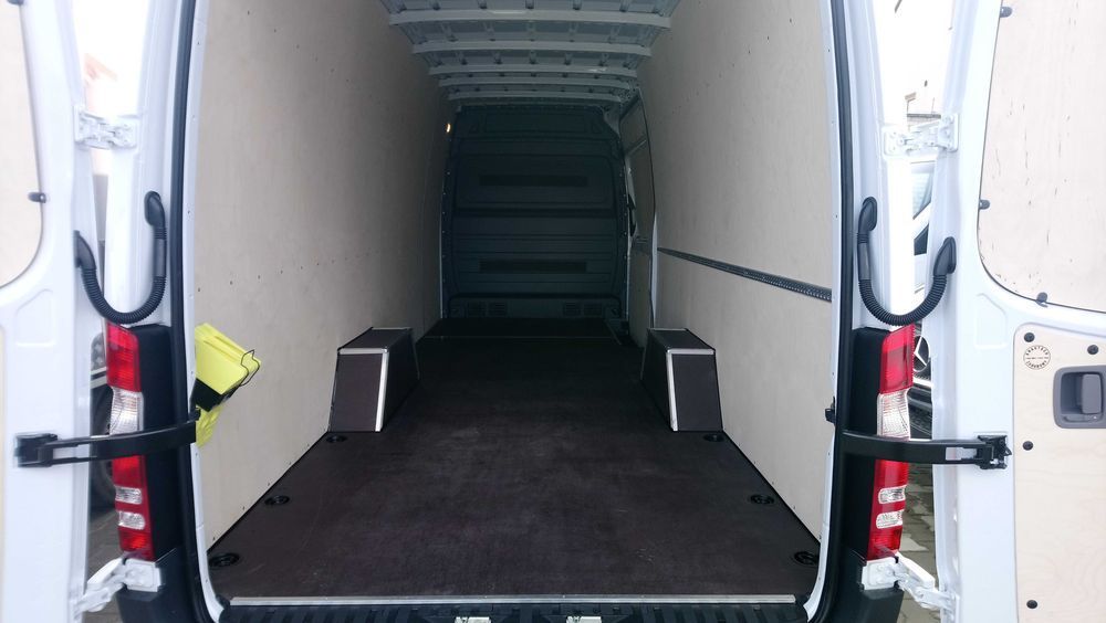 Mercedes Sprinter L4H2 Zabudowy do aut dostawczych  //  KNAUTECH