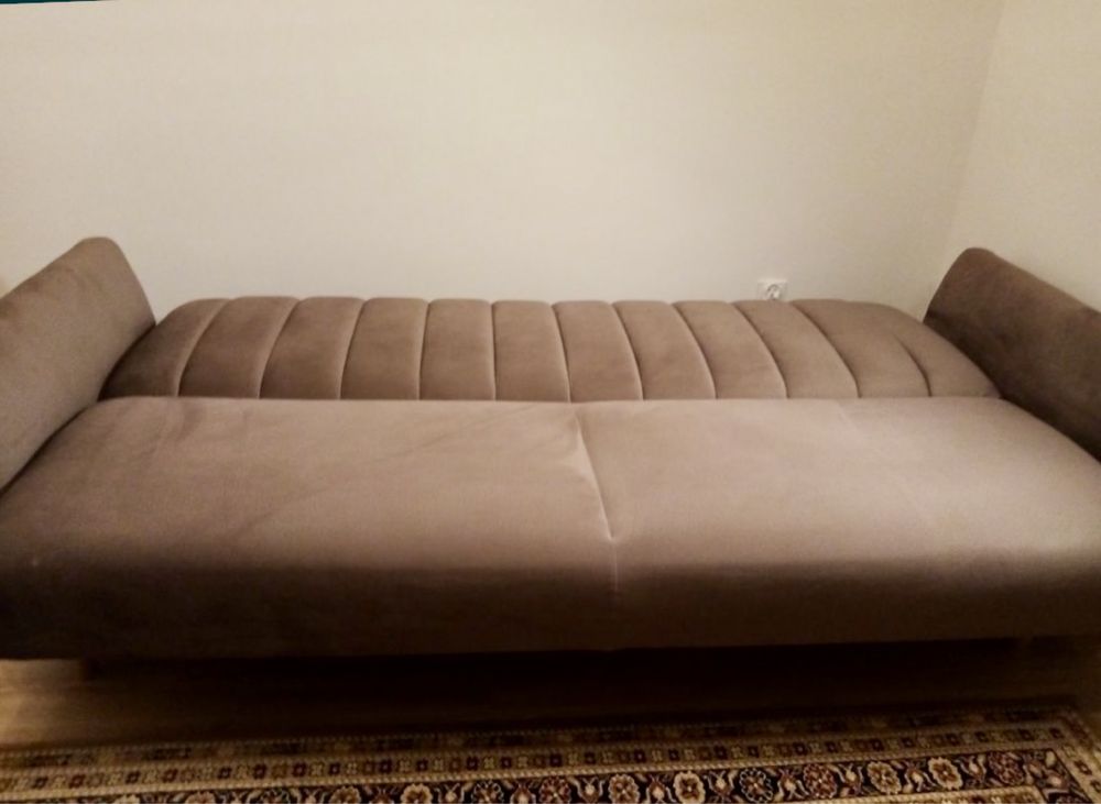 Piekna sofa rozkładana