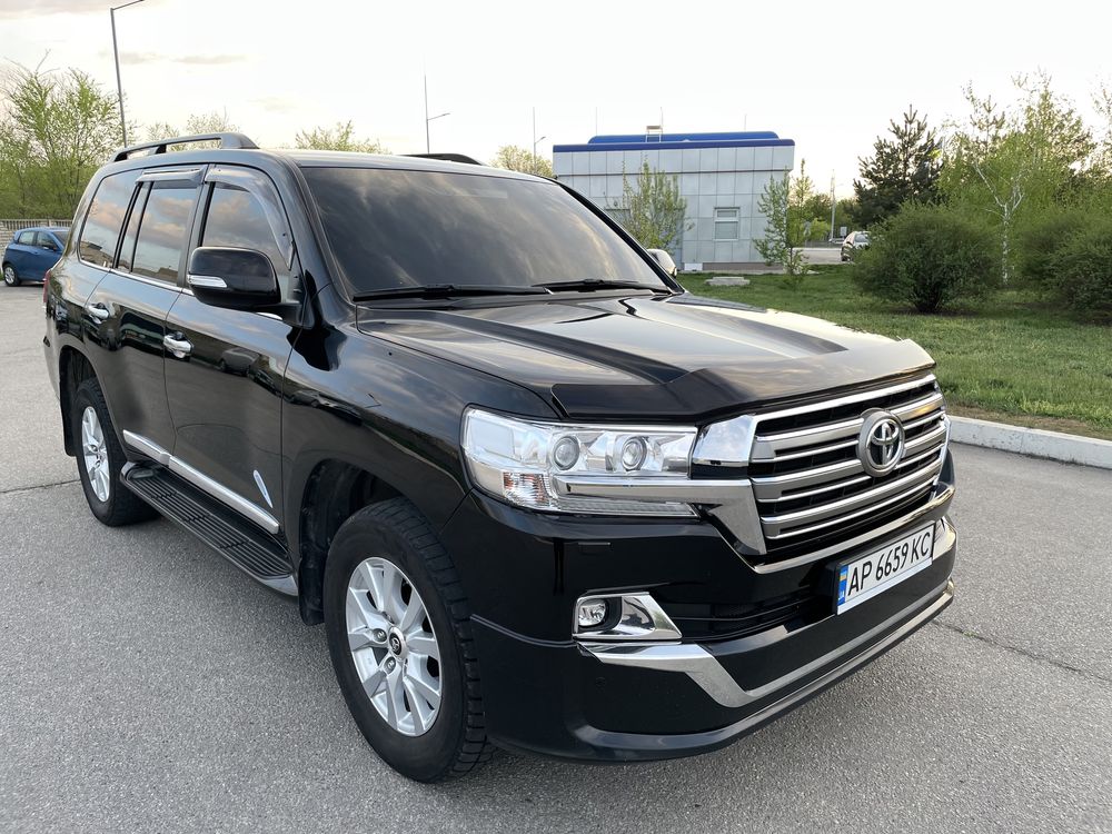 Toyota Land Cruiser 200 2019 4.6 Gas Evro 4