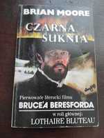 Czarna suknia - Brian Moore, 1992 r.