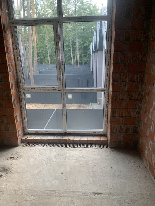 Продається чудовий таунхаус в лісовій частині Бучі