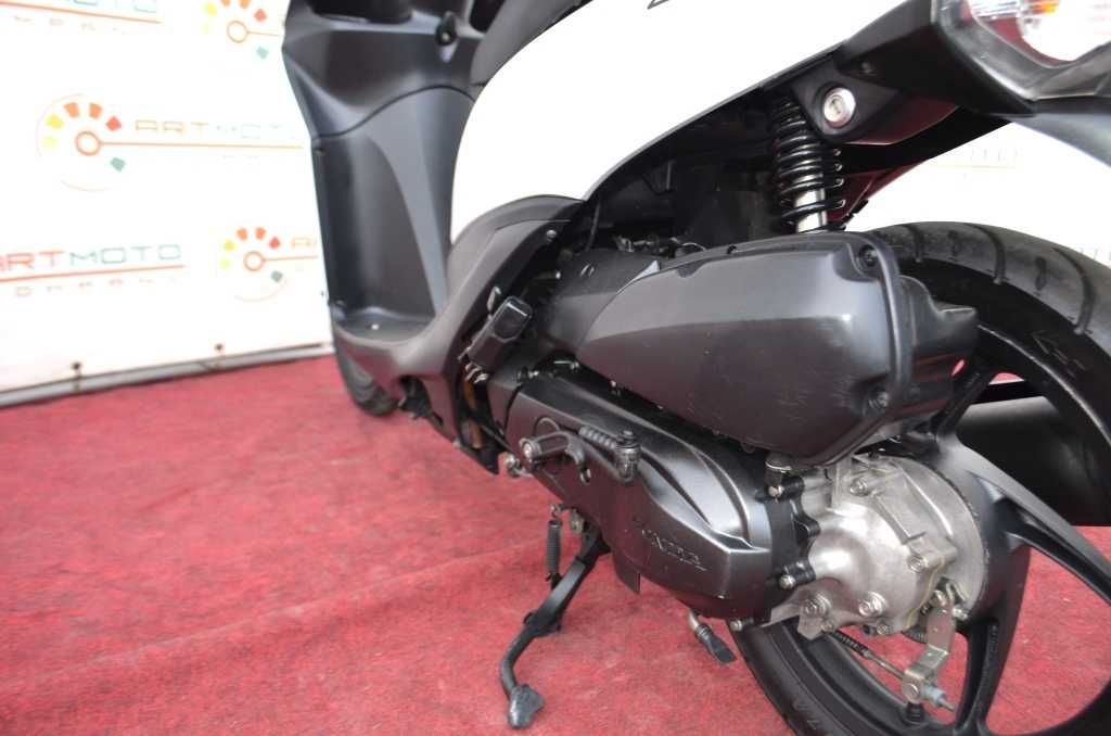 Японский скутер Honda DIO 110 купить в Артмото Сумы (документы МРЕО)