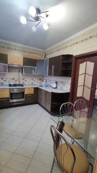 Пропозиція оренди 1 кім квартири в новобудові по вул Залізнична