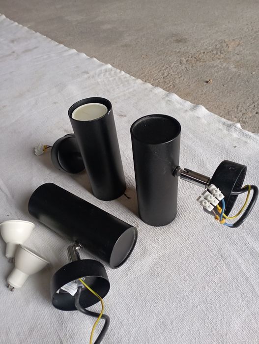 Точечний трековий чорний світильник