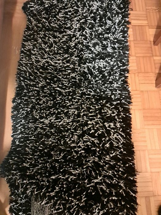 3 tapetes pêlo alto 20€