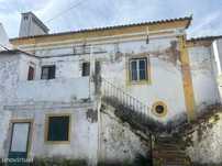 Moradia T8 para venda