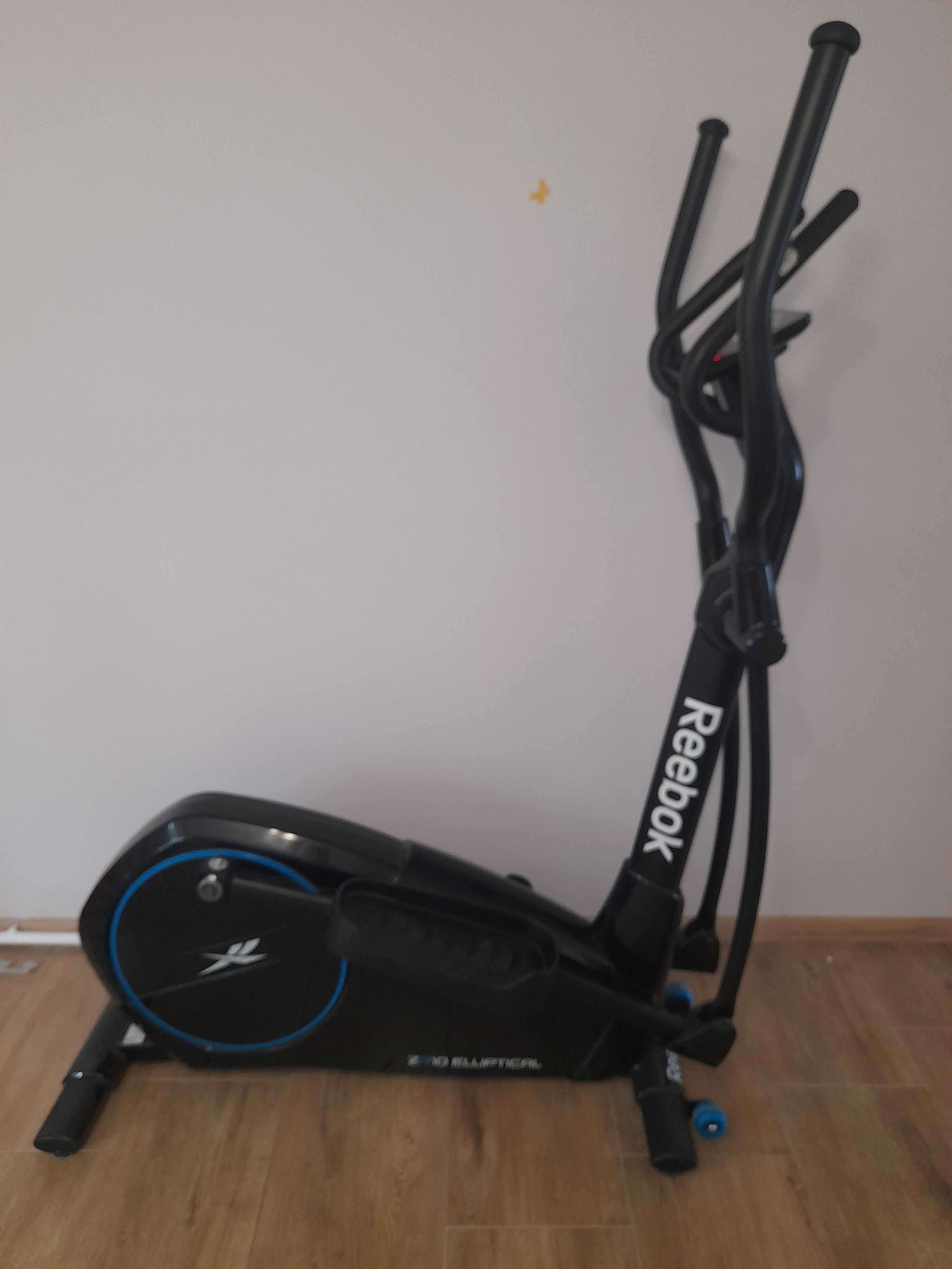 Reebok ZR10 Cross Trainer