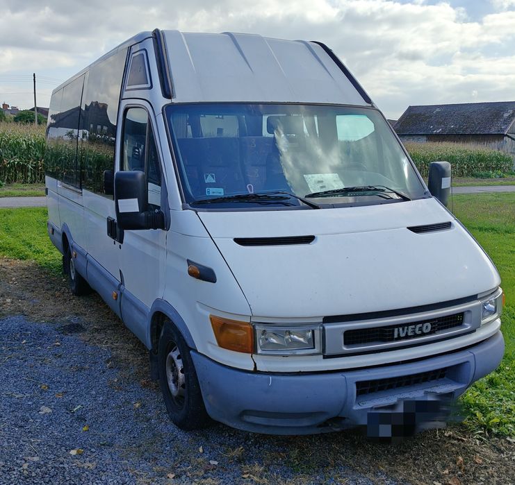 Transport osób ,  autokarami i busami . Najtaniej  , najlepiej