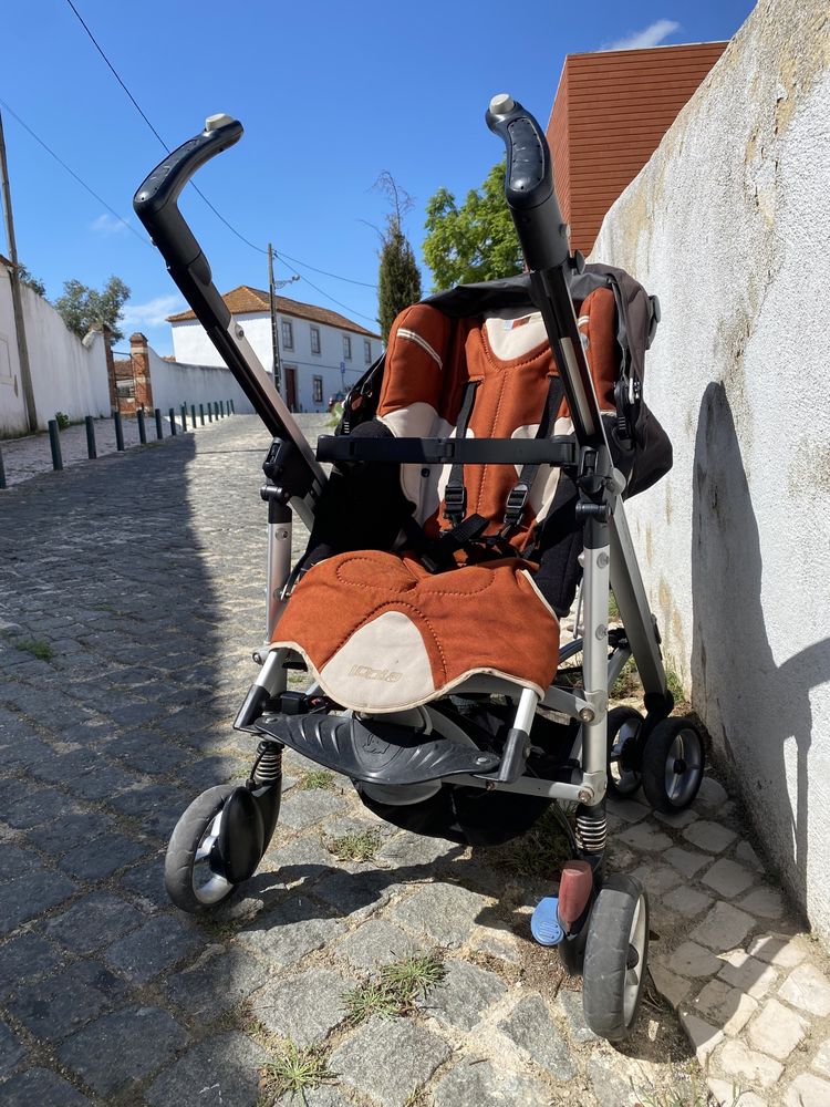 Duo BebeConfort carrinho Loola com ovo