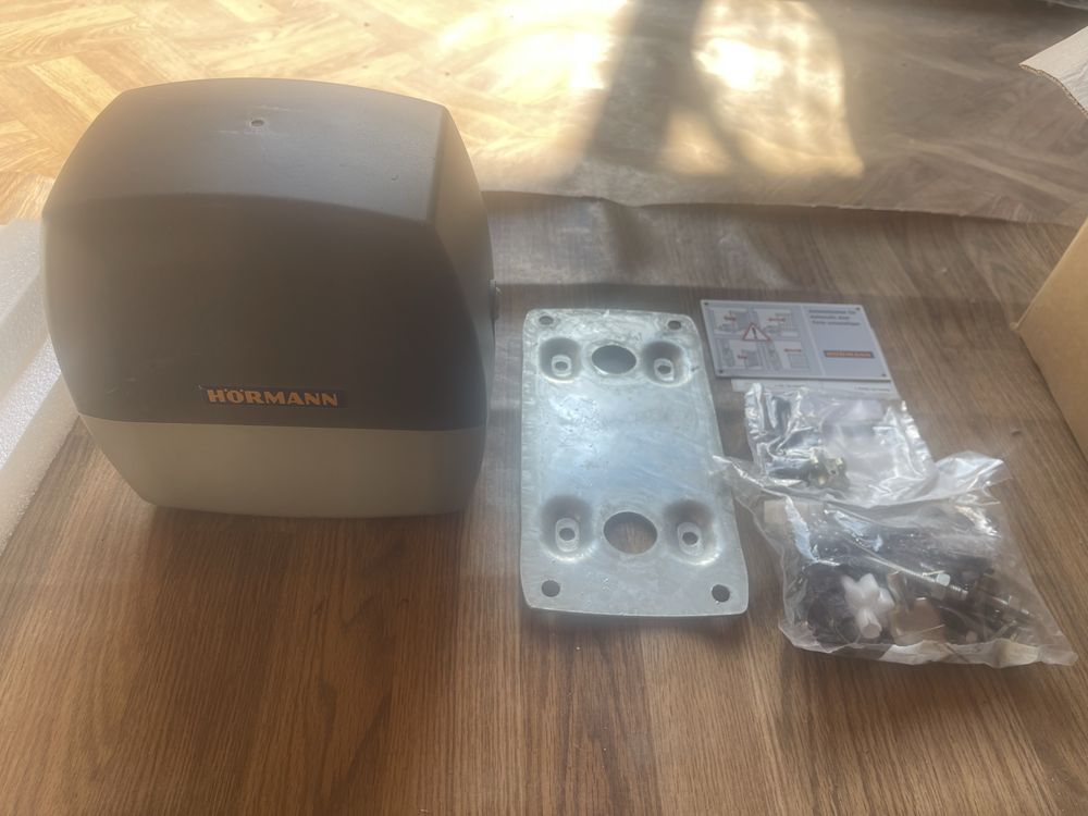 Hormann LineaMatic H Німецька автоматика на відкатні ворота 800кг