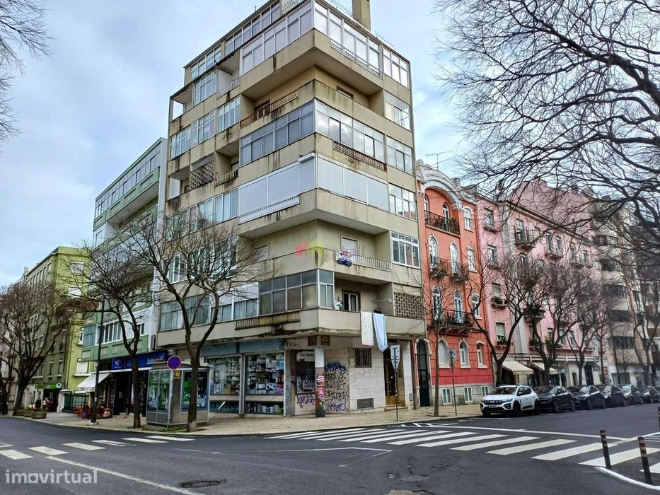 Apartamento T1 renovado - Arroios - Lisboa