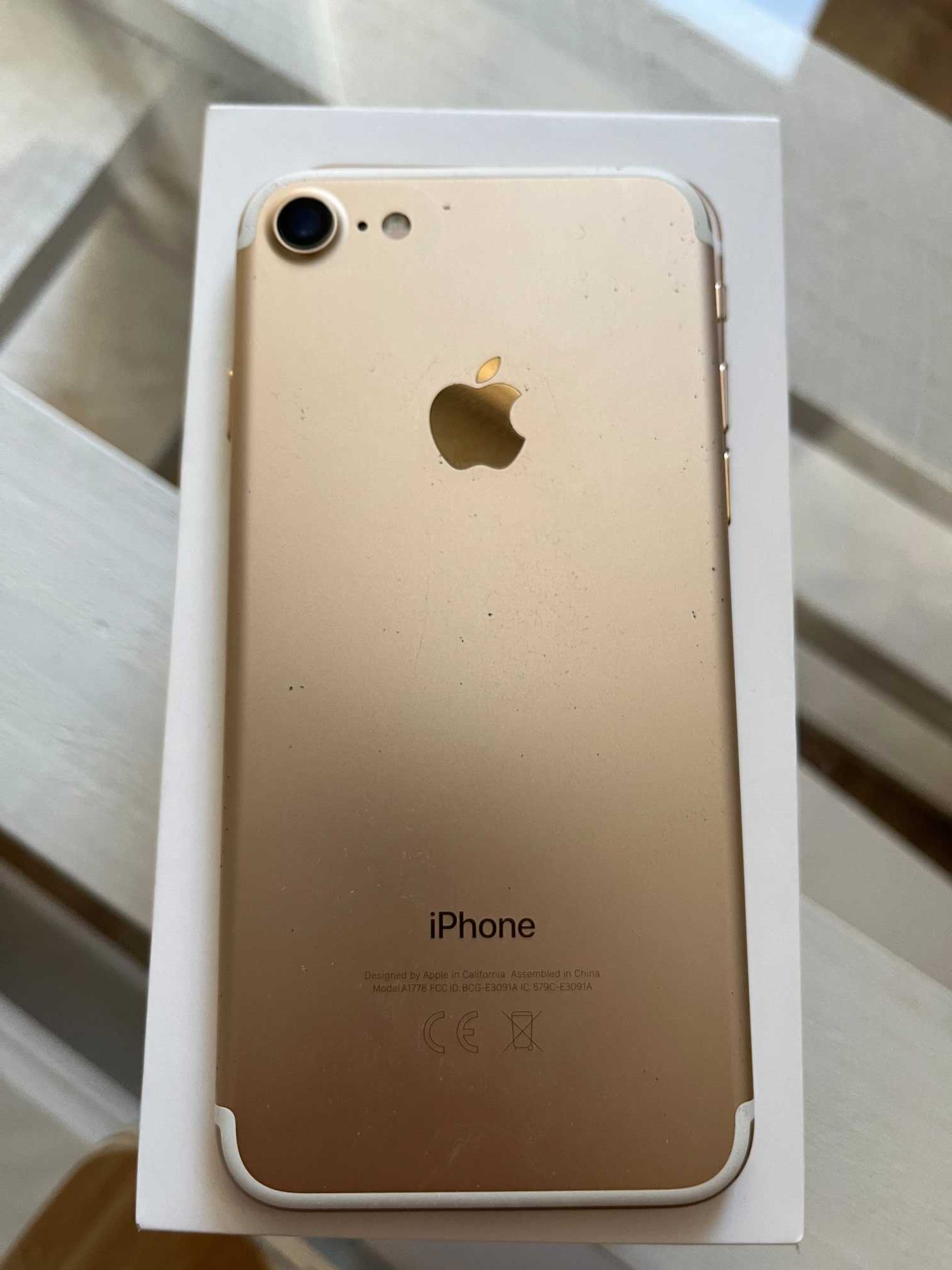 Iphone 7 32G Gold