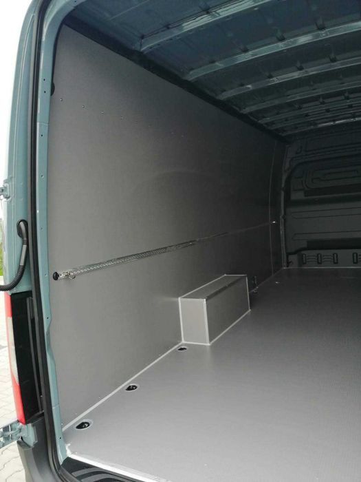 Mercedes Sprinter L3H2 Profesjonalne zabudowy samochodów dostawczych