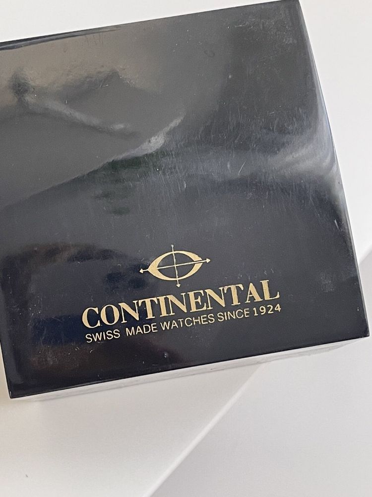 Жіночий годинник continental