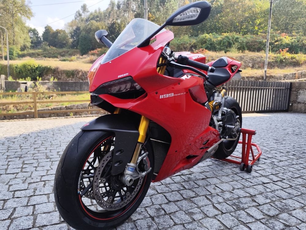Vendo ducati panigale 1199S versao ABS