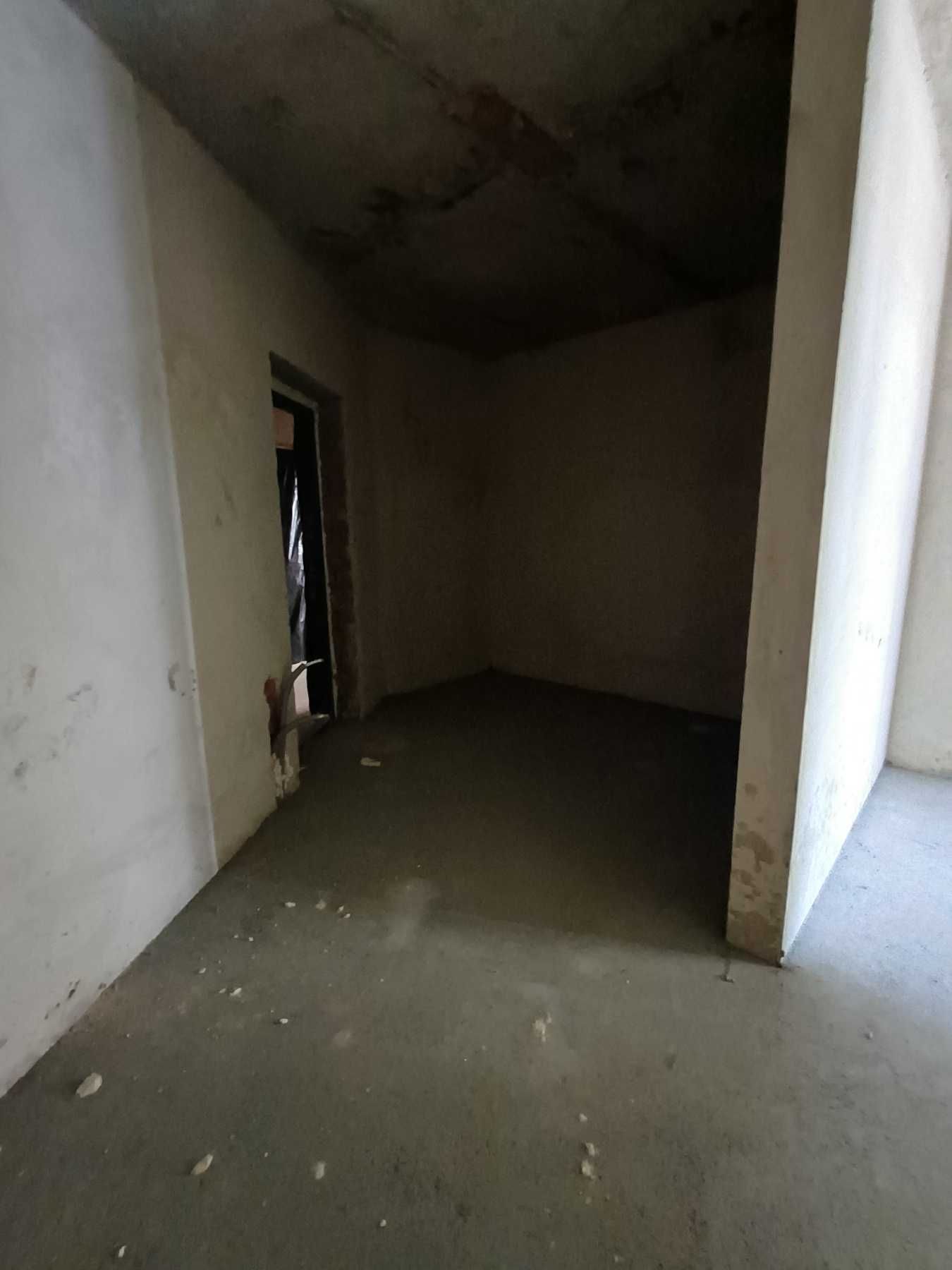 Велика 1 новобудова в центрі