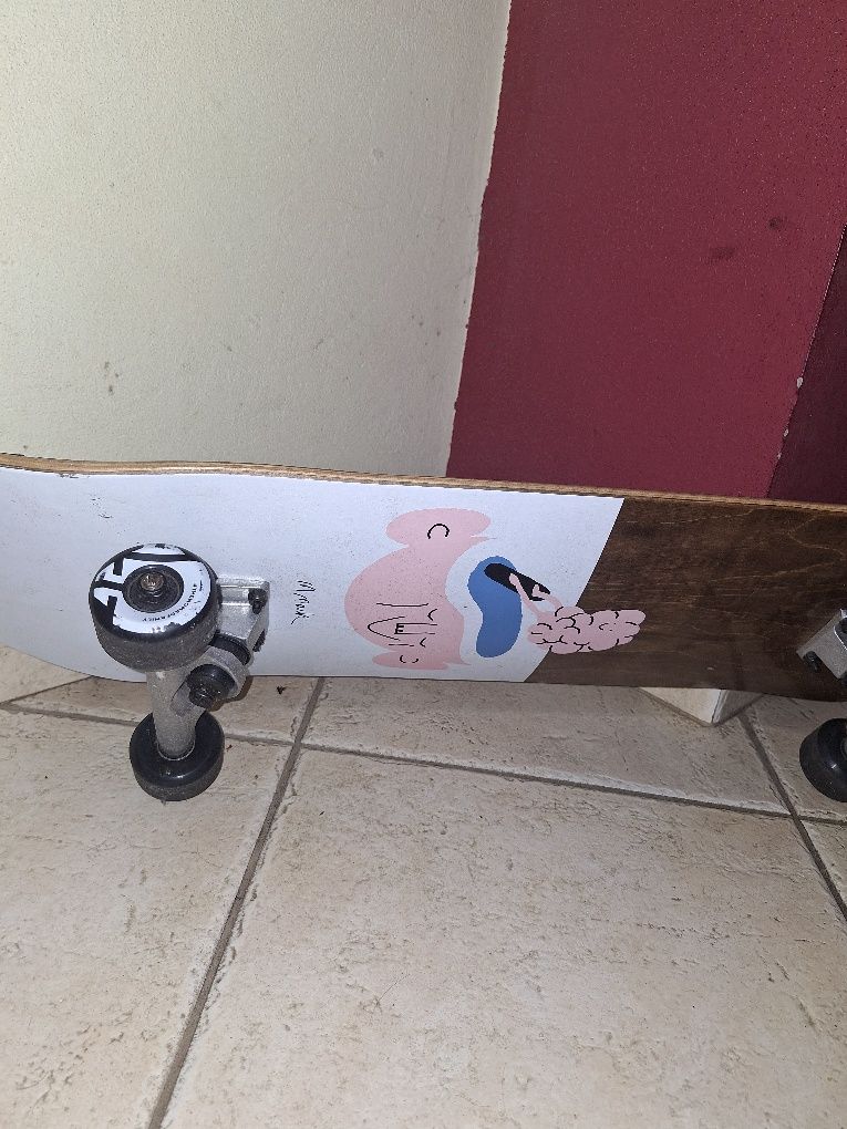 Skate nomad preto