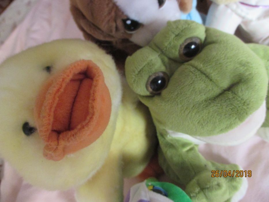 6 peluches para bébé muito bonitos