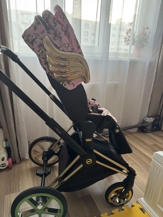 Cybex Priam  by Jeremy Scott