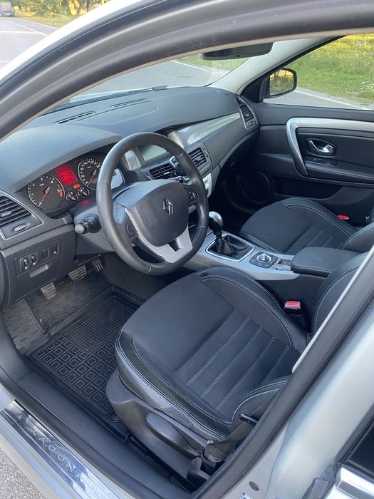 Renault Laguna 3 2011 REST | Рено Лагуна 3 рестайлінг | Меган 3