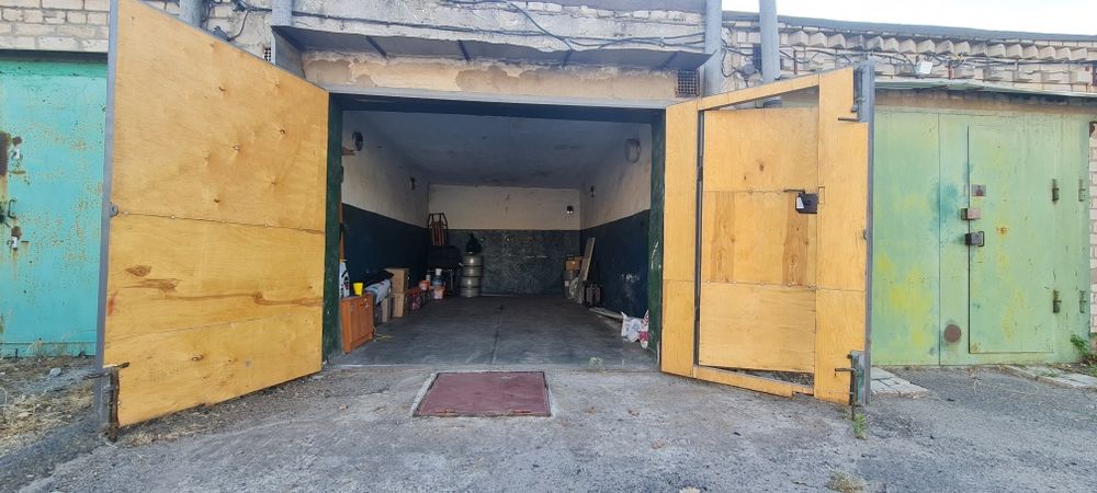 Продаётся гараж в кооперативе "Солнечный" (ул. Измалкова)