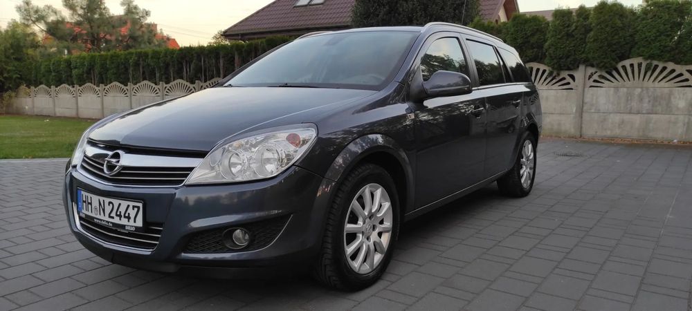 Opel Astra Opel Astra 1.6 115KM 150tyś 2009rok