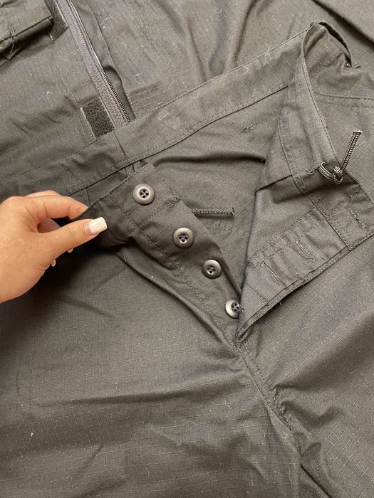 Комплект спецодягу для чоловіків.