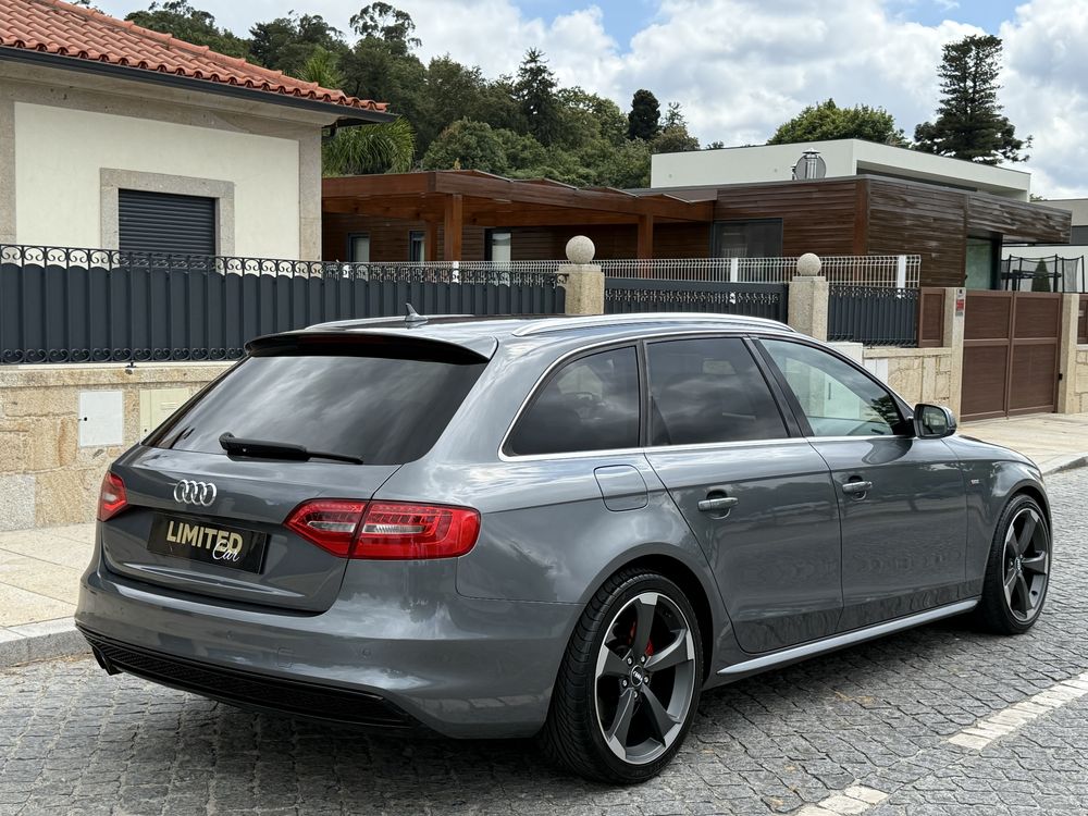 Audi A4 B8.5 2.0Tdi S-Line Sport Pack