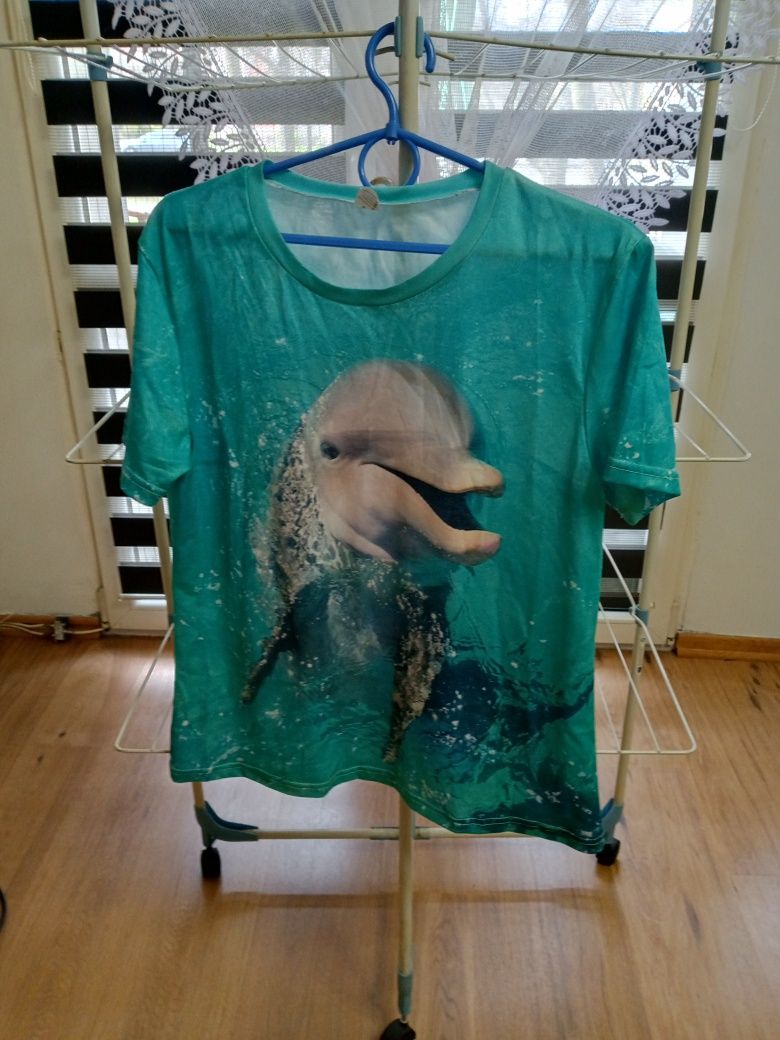 bluzka w delfinem