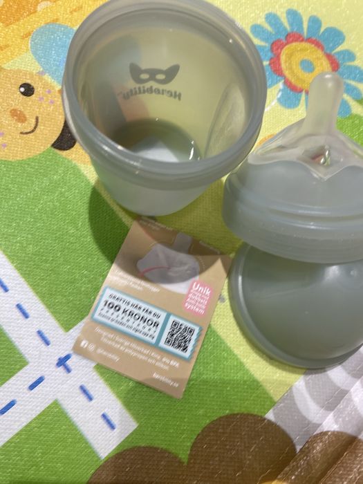 Пляшечка Herobottle, бренд Herobility,  антиколіковий