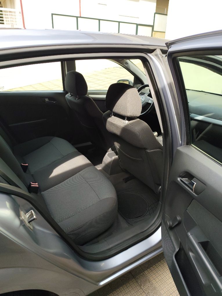 Opel Astra 1.3 cdti