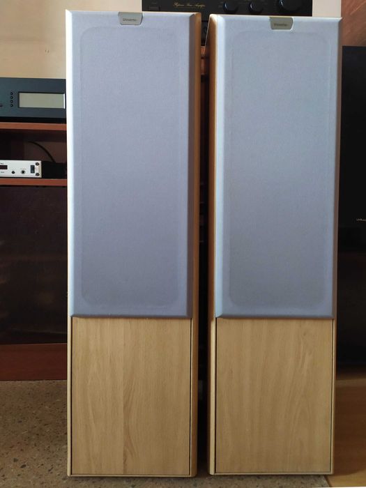 комплект колонок 5 шт Universe Denmark акустика.