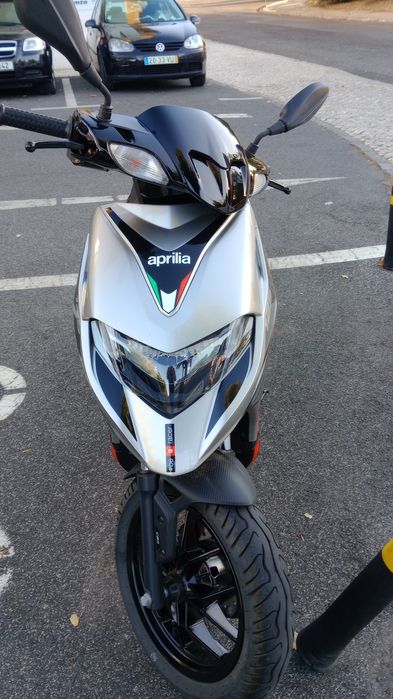 Scooter Aprilia SR 125 i get
