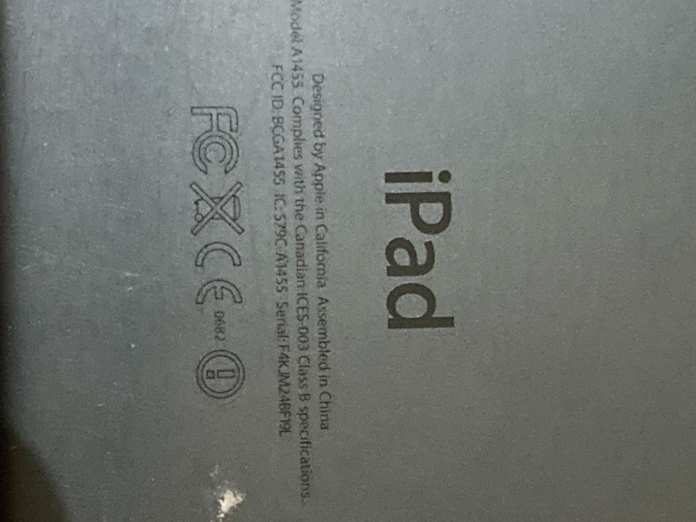 Продам ipad мини на запчасти 64 гб.
