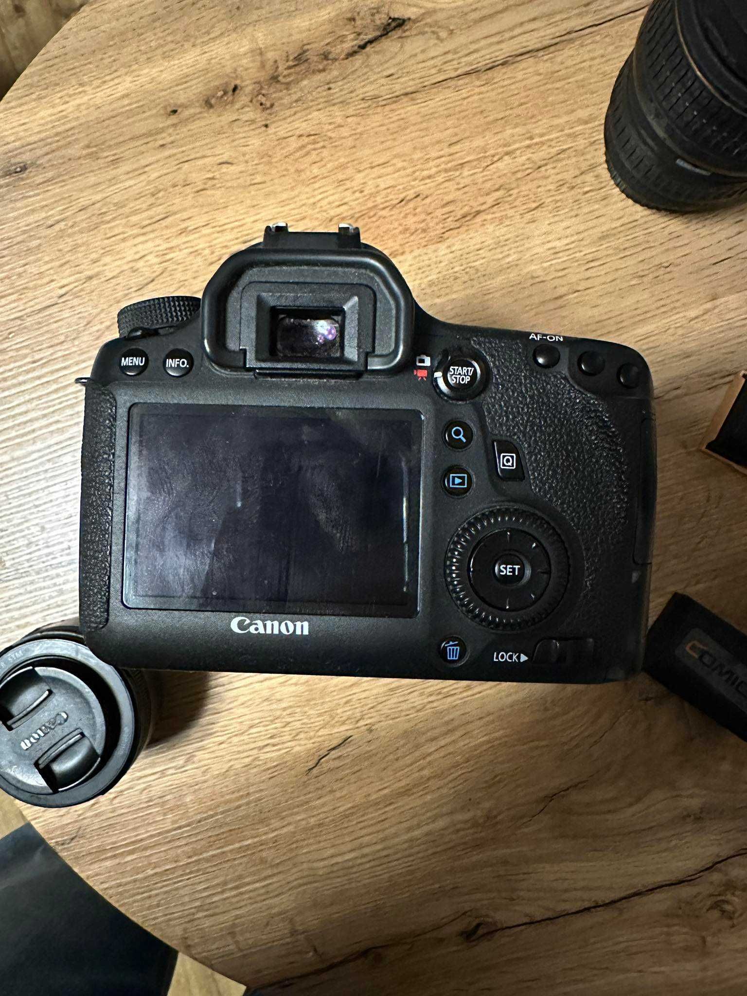 Canon 6D + obiektywy i inne dodatki - idealny na start