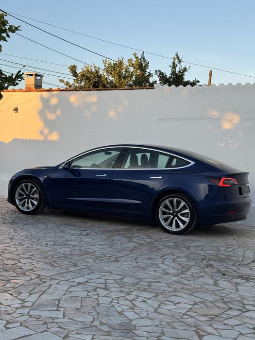 Tesla Model 3 Sr plus LFP