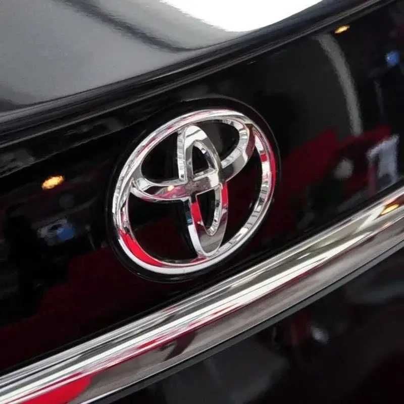 Емблемa TOYOTA Тойота Corolla, Camry, Prado, Rav-4, Avensis та інші