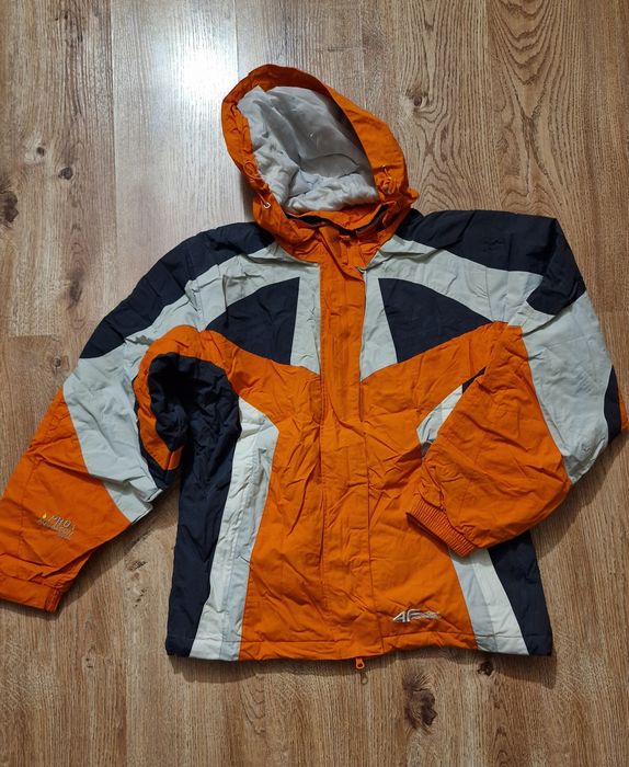 Kurtka narciarska 4F pro+ aquatech 5000 z systemem recco