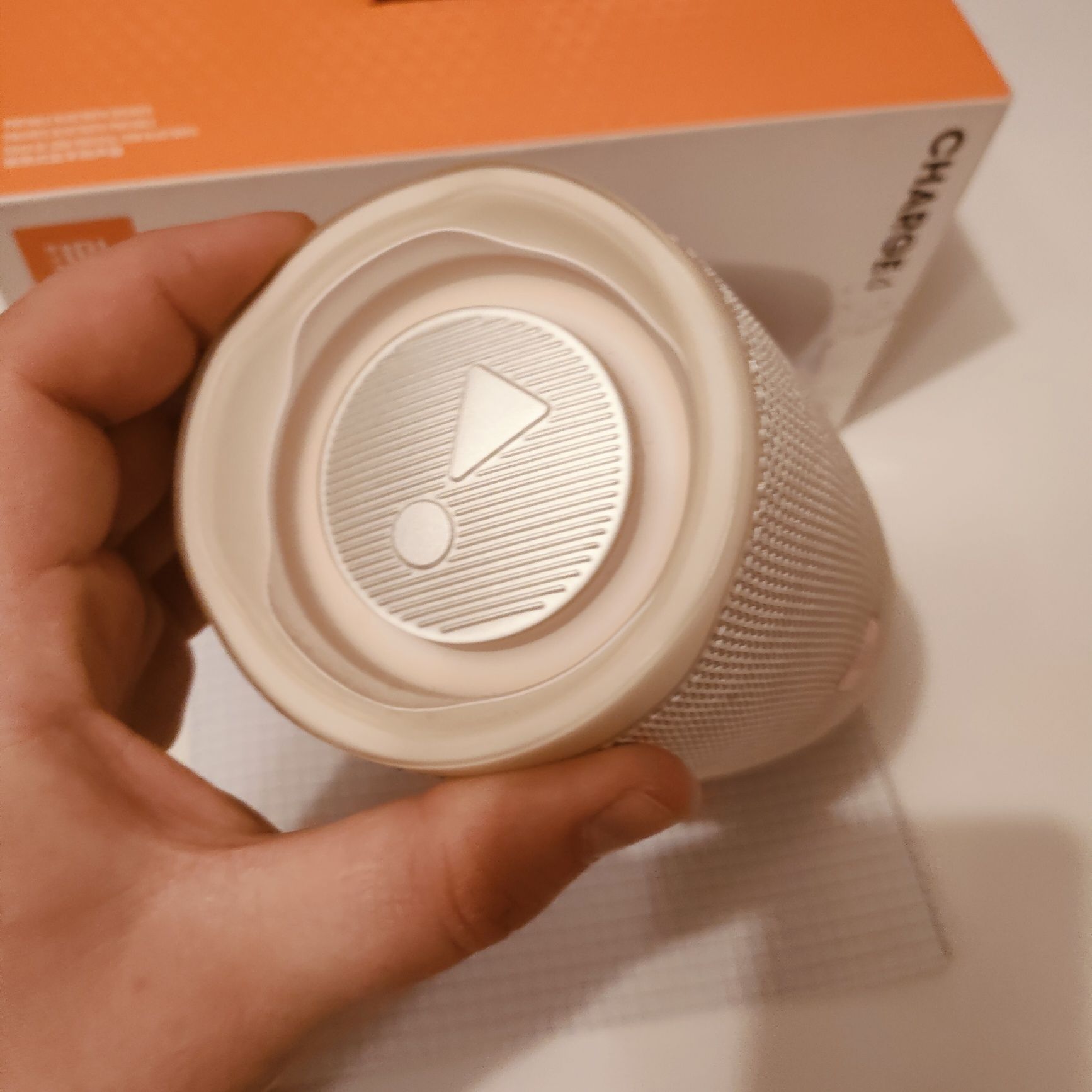 JBL Charge 4 - biały, idealny